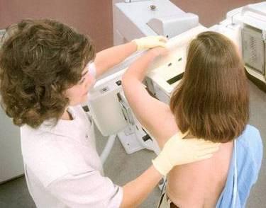 Un anno e mezzo di attesa per una mammografia 