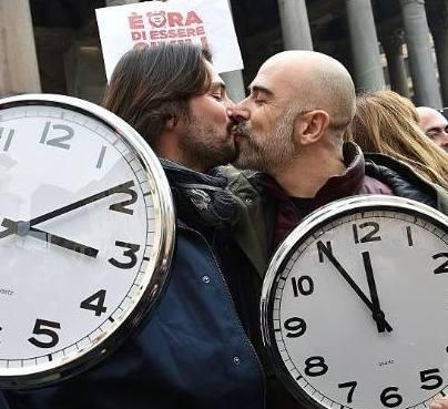 Quella foto pubblicata sul Nyt «Il nostro amore ora esiste»