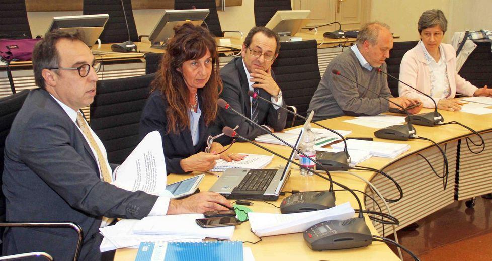Sanità, migliorano i tempi Resta alta la spesa per farmaci