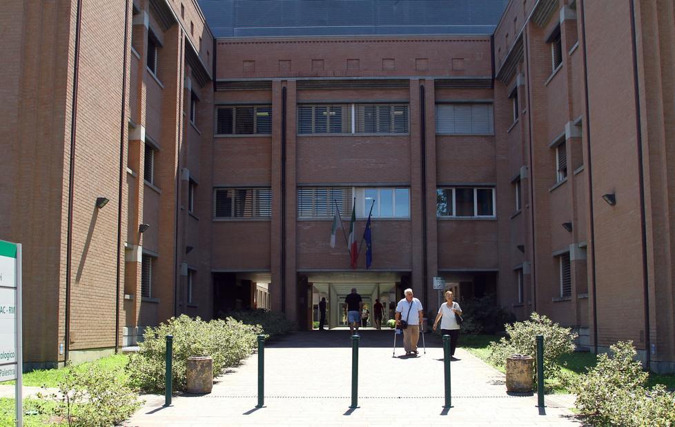 «Papà, me la stanno facendo morire» 