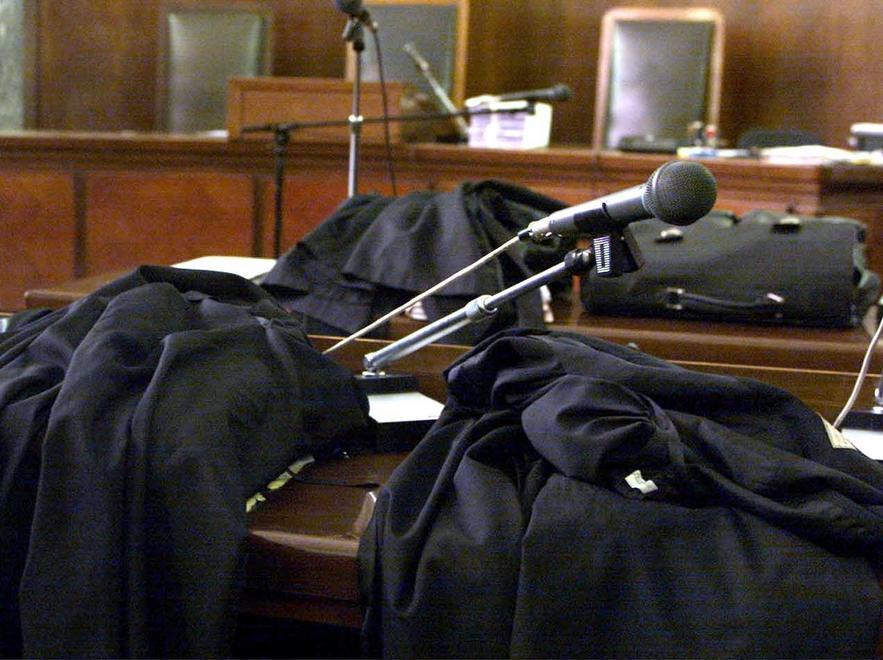 Accusato di furto con strappo finisce in una comunità