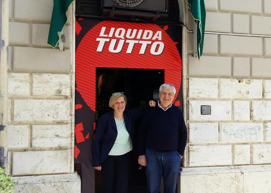 Dopo trent’anni addio a un altro storico negozio 