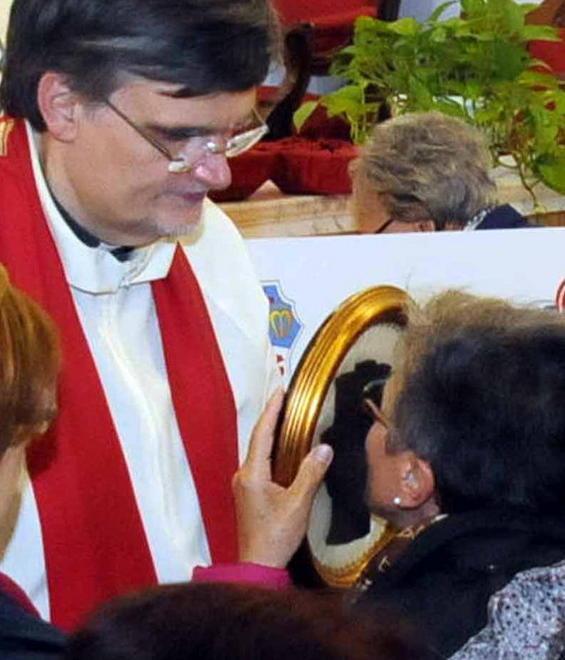 In duemila a Fossola per le reliquie del santo 