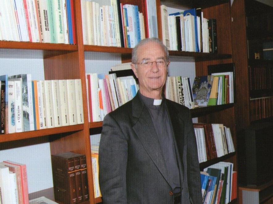 Don Albino Sanna alla guida di Uac Notizie 