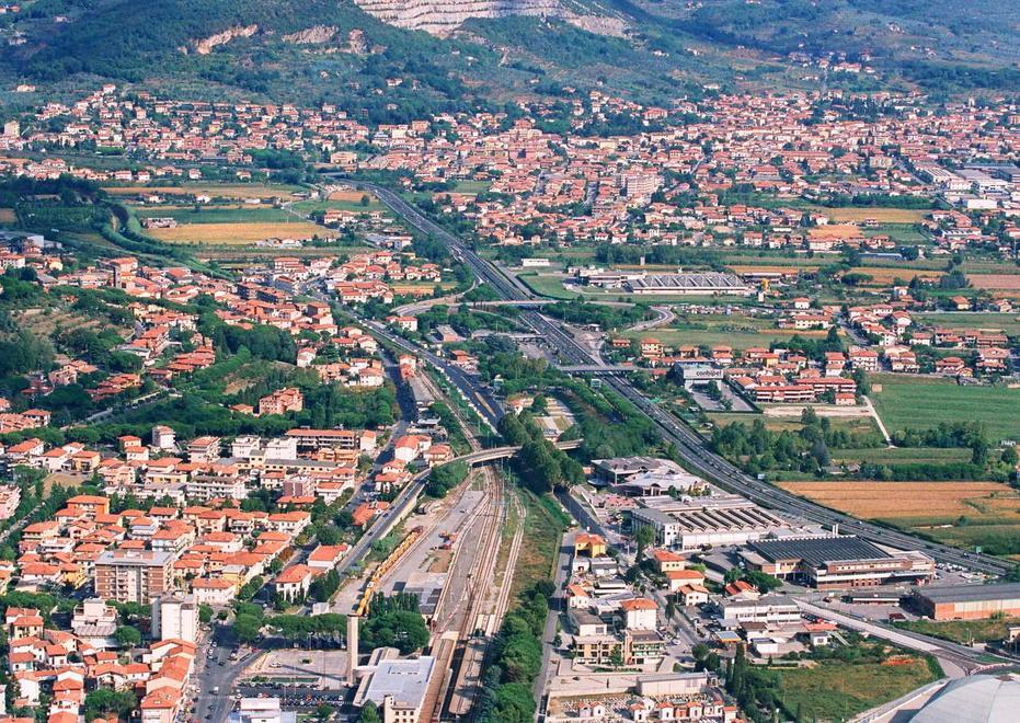 Una veduta dall'alto di Montecatini (foto Nucci)
