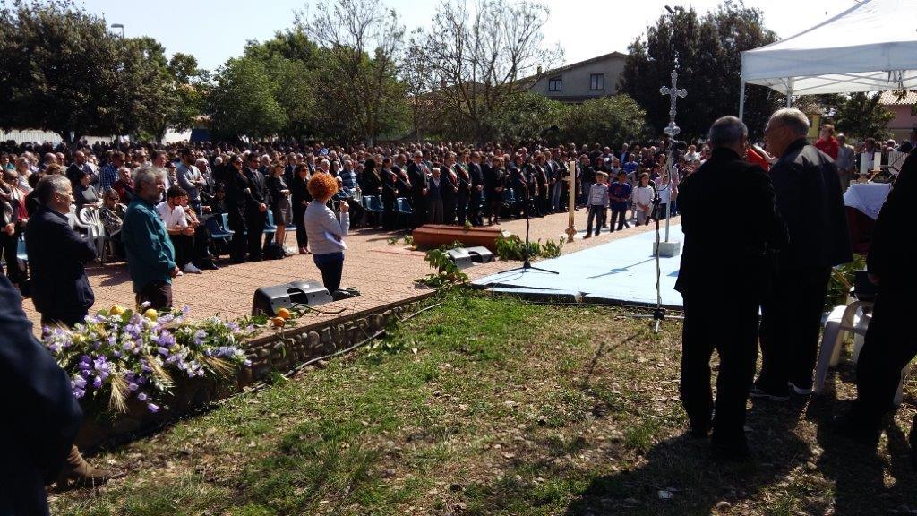 I funerali di Pinuccio Sciola in piazza San Giovanni a San Sperate