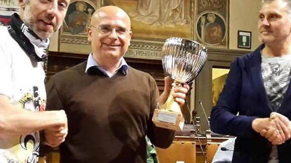 Un diploma a tutti i partecipanti della 32ª “Da piazza a piazza”