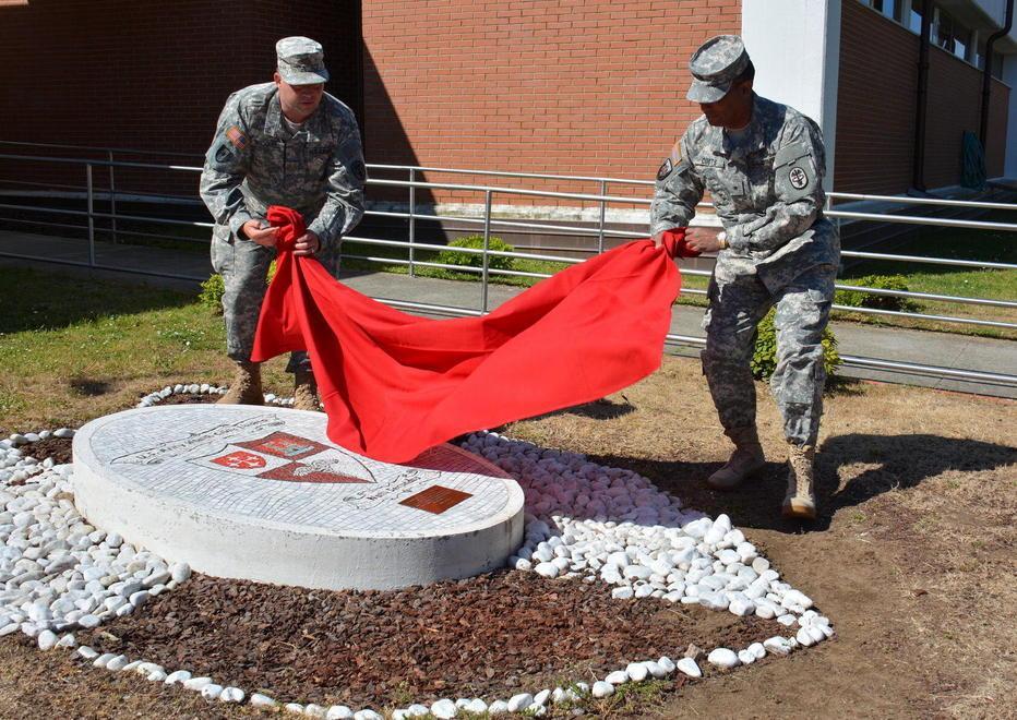 Ha chiuso la clinica di Camp Darby 