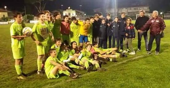 I giovanissimi B del Camaiore conquistano il titolo provinciale 