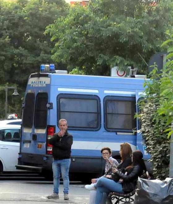 Apre libreria di Casa Pound, città blindata 