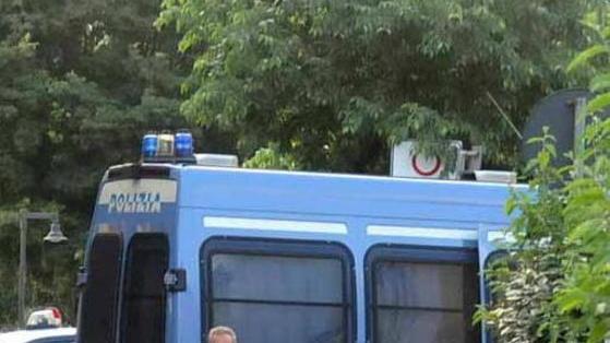 Apre libreria di Casa Pound, città blindata