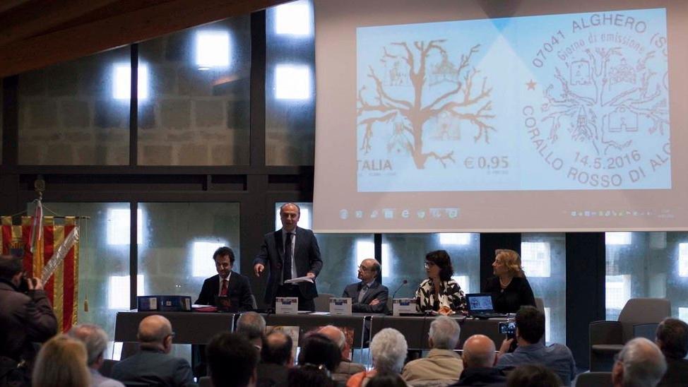 Presentato il francobollo sul corallo