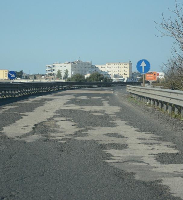 Via le buche dalla 131 L’Anas investe 31 milioni 