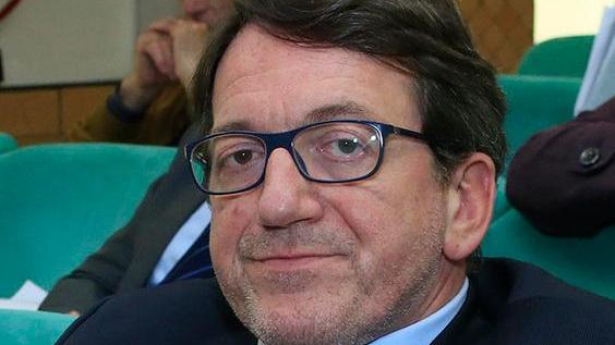 «Via al censimento di case abbandonate»