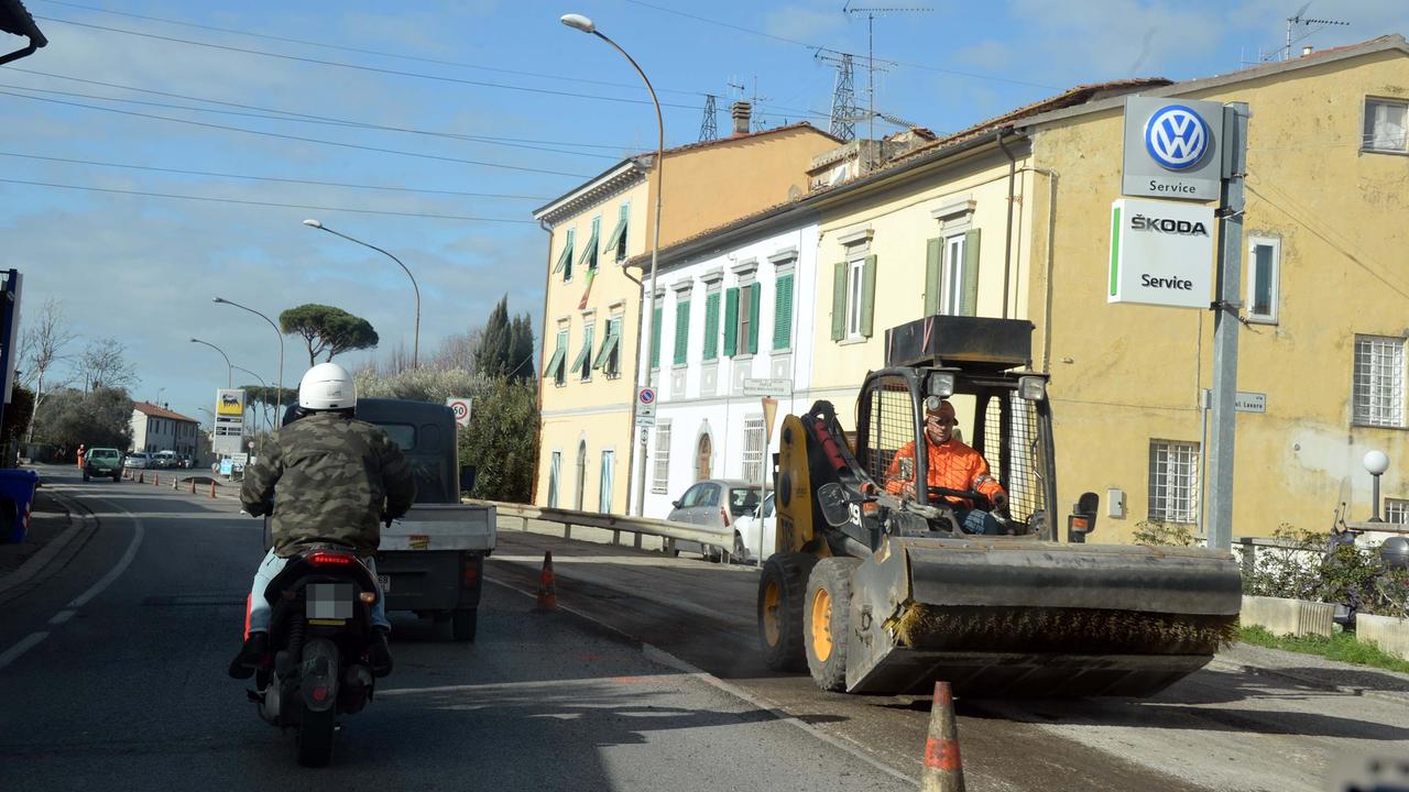 Un cantiere per le asfaltature (foto: archivio)