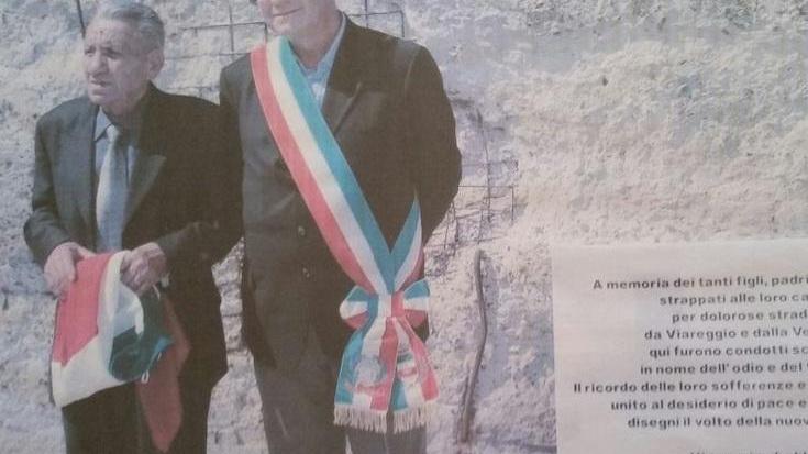 Mauro Guidi, a sinistra, insieme all'ex sindaco di Viareggio, Marco Marcucci