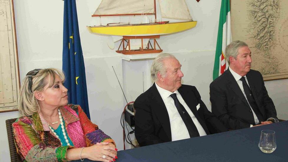 Primo trofeo Francese per il nuovo Club nautico