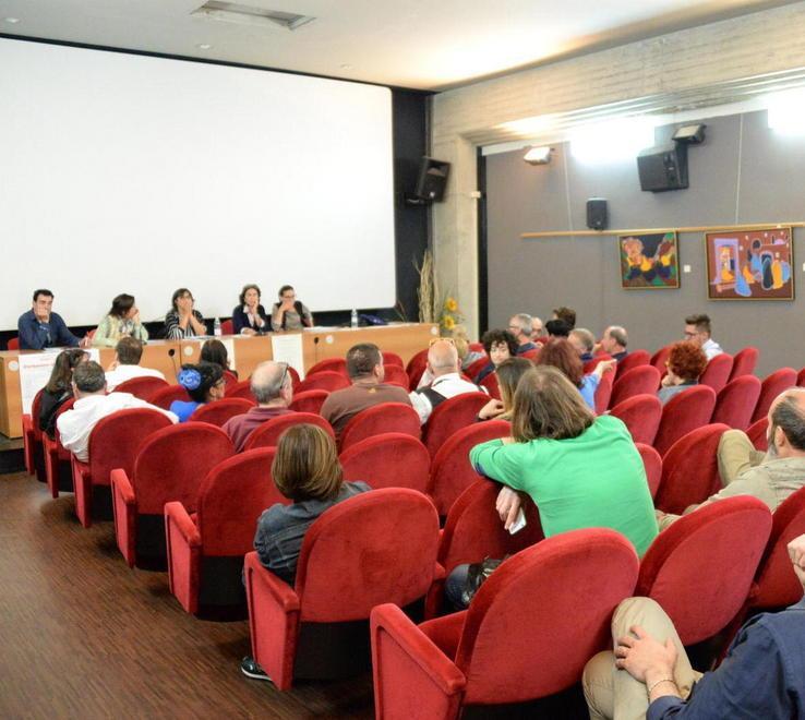 Notte Bianca in alto mare Commercianti divisi 