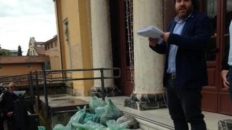La segreteria Pd: pronti a denunciare Giovannetti