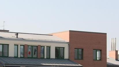 Rubano tre pc a scuola e confessano: denunciati