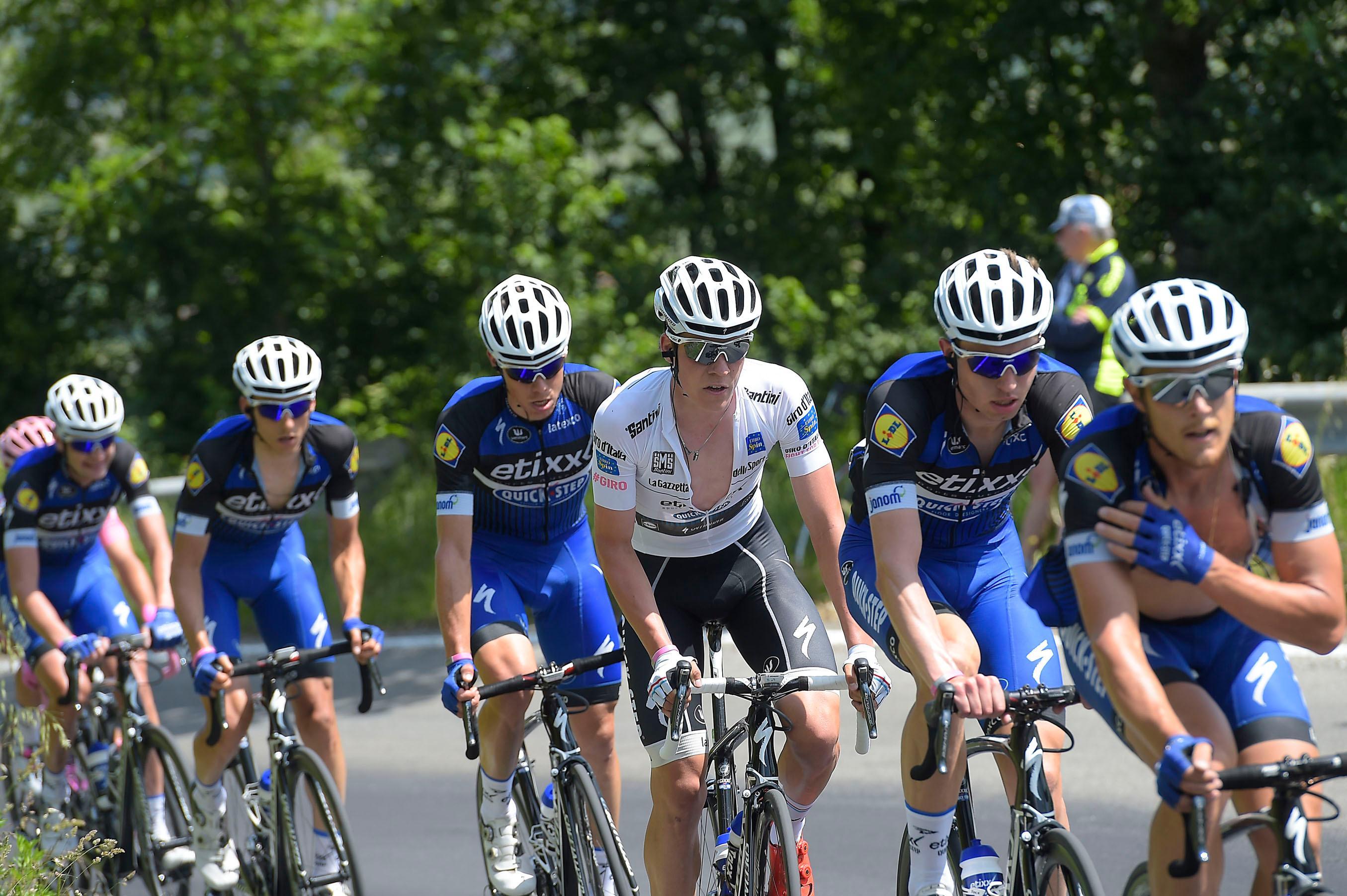 Giro d'Italia da Modena alla Bassa: sfila la carovana rosa - TUTTI GLI ORARI