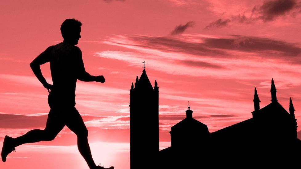 Una giornata a passo di corsa nel borgo