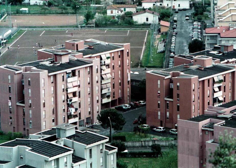 Oltre 50mila euro di reddito ma vivono in case popolari 