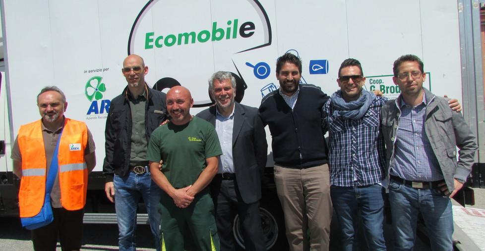  Rifiuti, con l’ecomobile la raccolta itinerante 