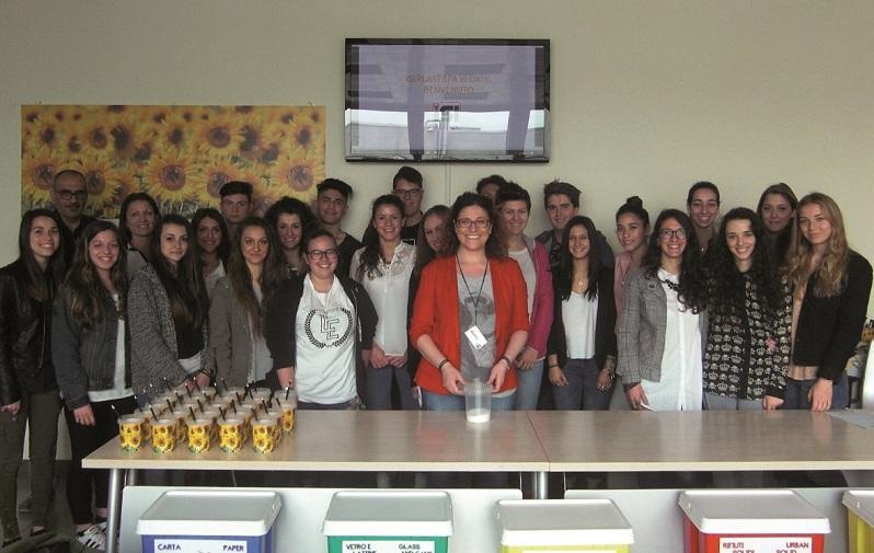 Correggio, visita all’Isi Plast degli studenti dell’Einaudi