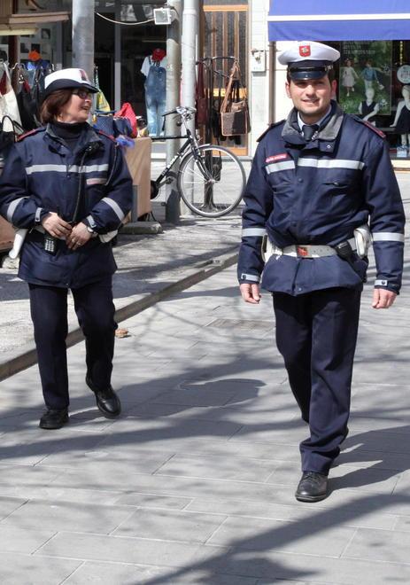 Verande da rimuovere per ventiquattro locali 