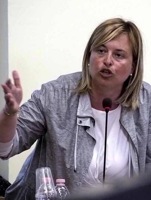 Cattivi odori e scarichi, torna l’allarme 