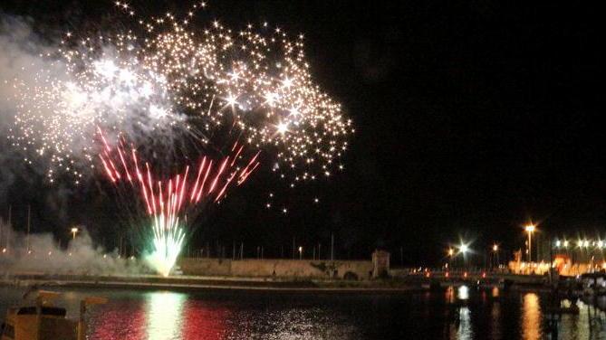 Bagni aperti, gare e fuochi a Santa Giulia città in festa
