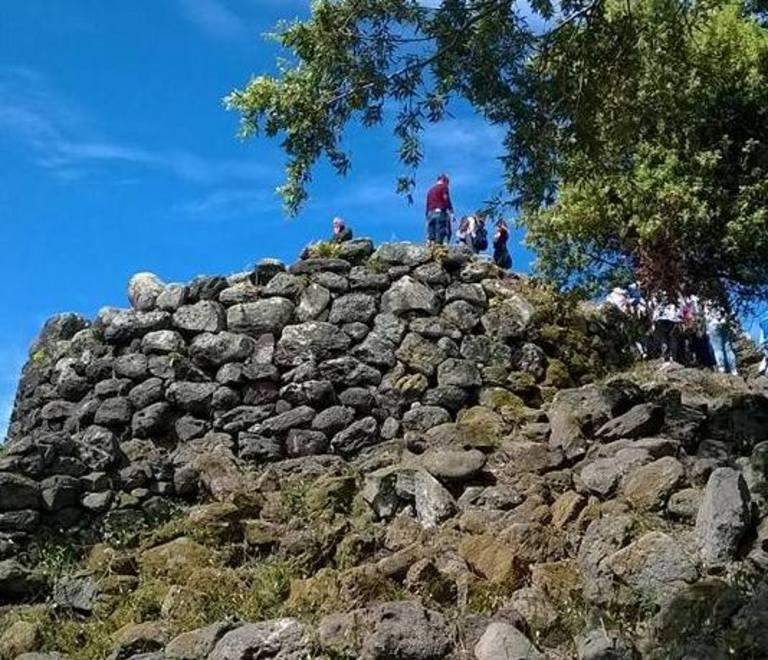 Tresnuraghes, pulizie al Nuraghe Nani