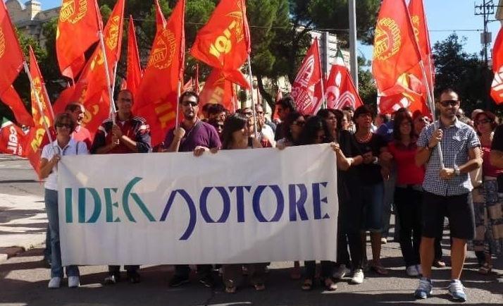 «Proposta indecente» Gli operai si arrendono 