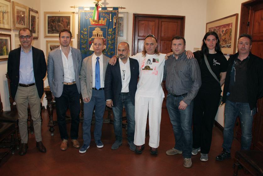 Dagli scacchi al tamburello, gli sport invadono piazza dei Leoni