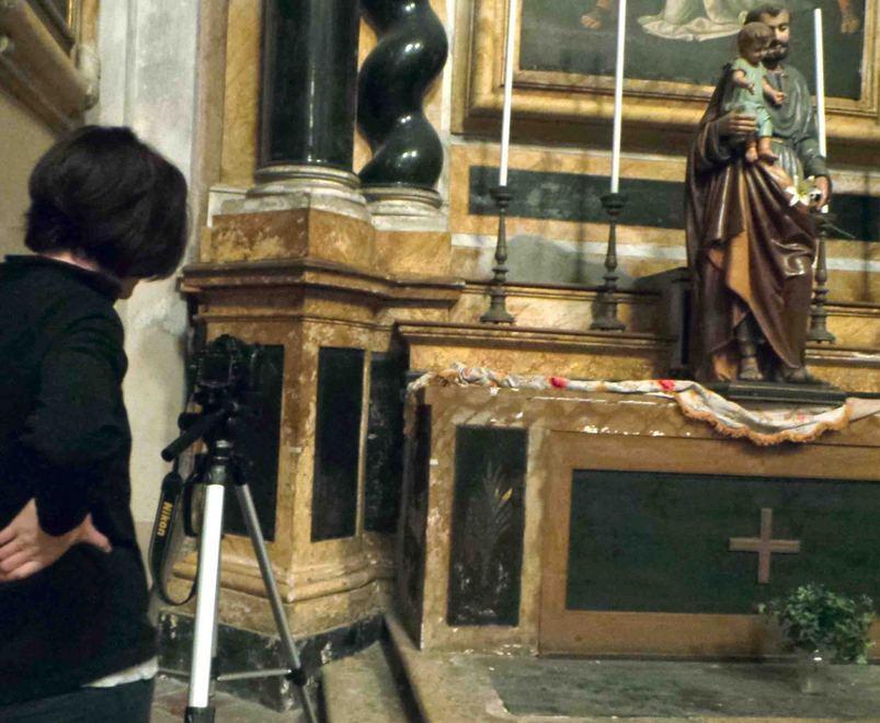 Tredici chiese del centro vietate ai fedeli 