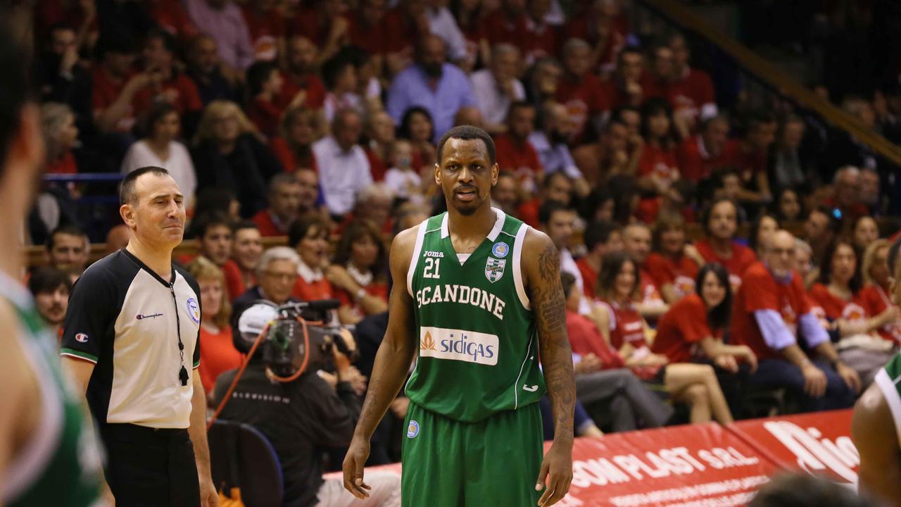 Tweet di Nunnally dopo il ko, la procura Fip apre un'inchiesta