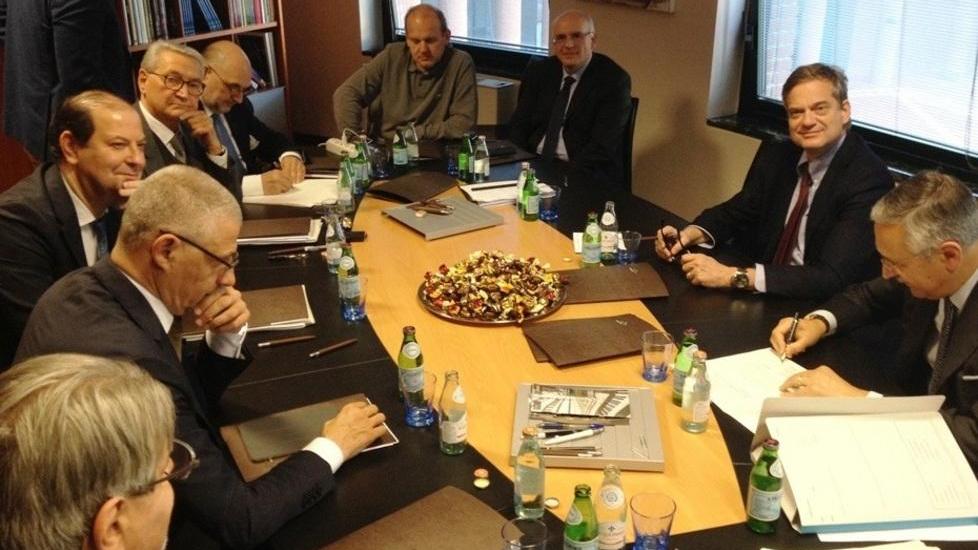 Fusione tra banche, ci sono le firme