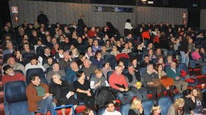 Una delle sale del cinema Tirreno di Cecina (Foto Falorni/Silvi)