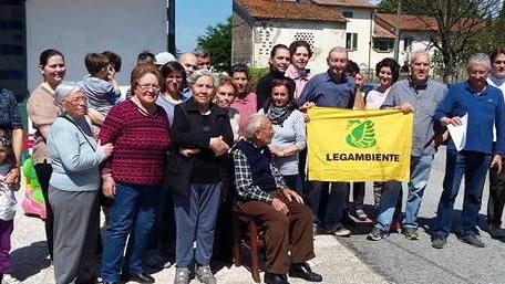 «Lasciati al buio», via Galigana chiede punti luce al Comune