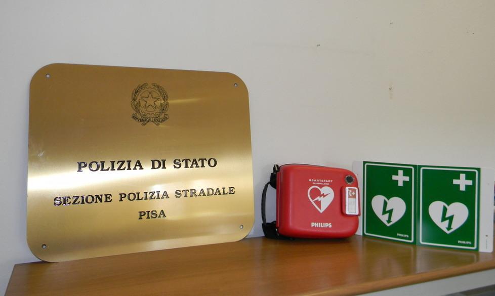 Donato defibrillatore alla Polstrada