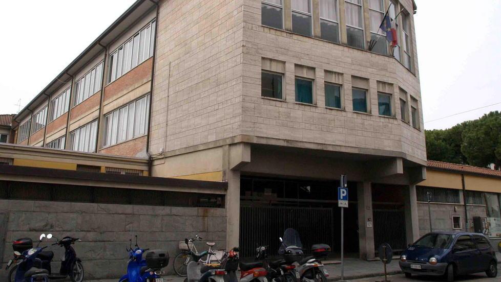 A rischio tempo pieno e prescuola con il taglio di dieci bidelli 