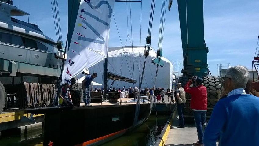 Vismara vara Yoru E a giugno replica con festa in cantiere
