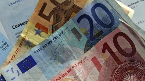 Contributi domestici, due bandi