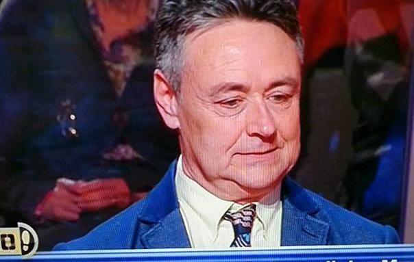 Tonlazzerini “inciampa” e esce dallo show 