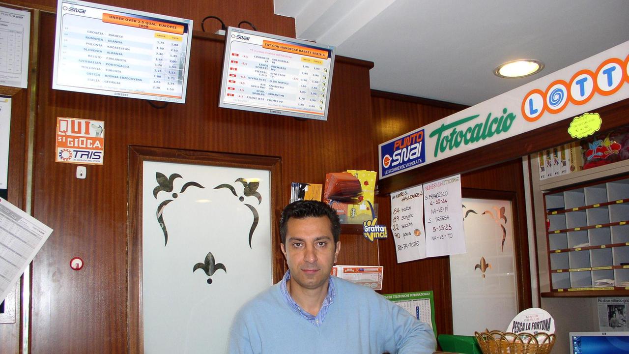 Vince quasi 64 mila euro con il 10eLotto