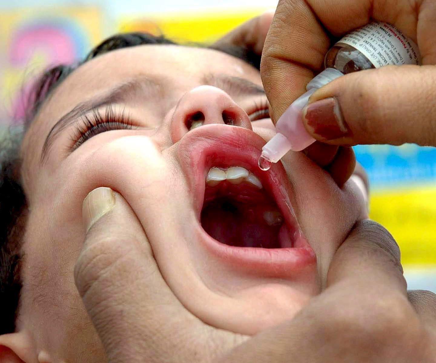 Iglesias, in ritardo le forniture dei vaccini: mamme in allarme