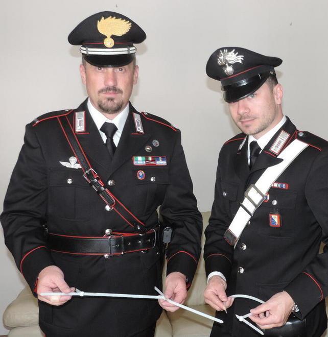 I carabinieri salvano un uomo che stava cercando di uccidersi