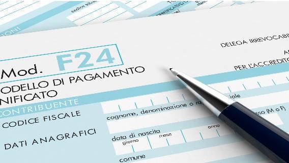 Viareggio: geometra si appropria della tassa di successione di una cliente