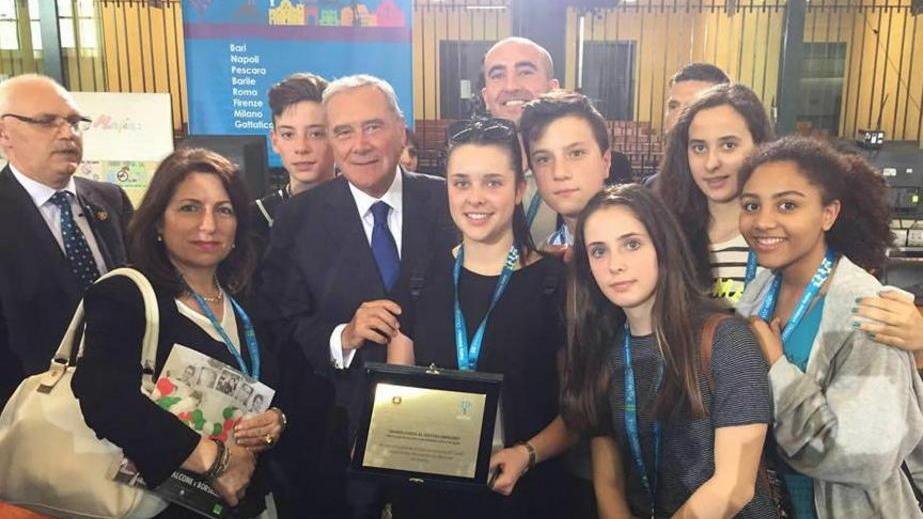 Alunni premiati per un video antimafia